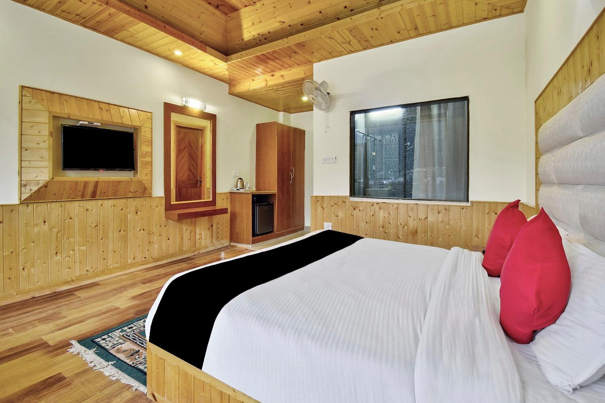 فندق ماياليفي  Capital O 42006 Phalguni Regency المظهر الخارجي الصورة